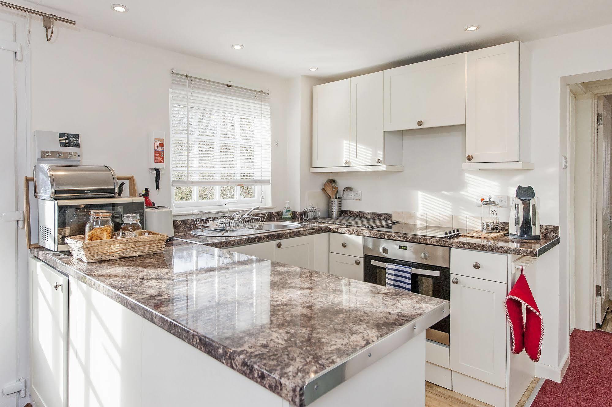 Ferienwohnung Tucking Mill View- Self Catering Bath Exterior foto